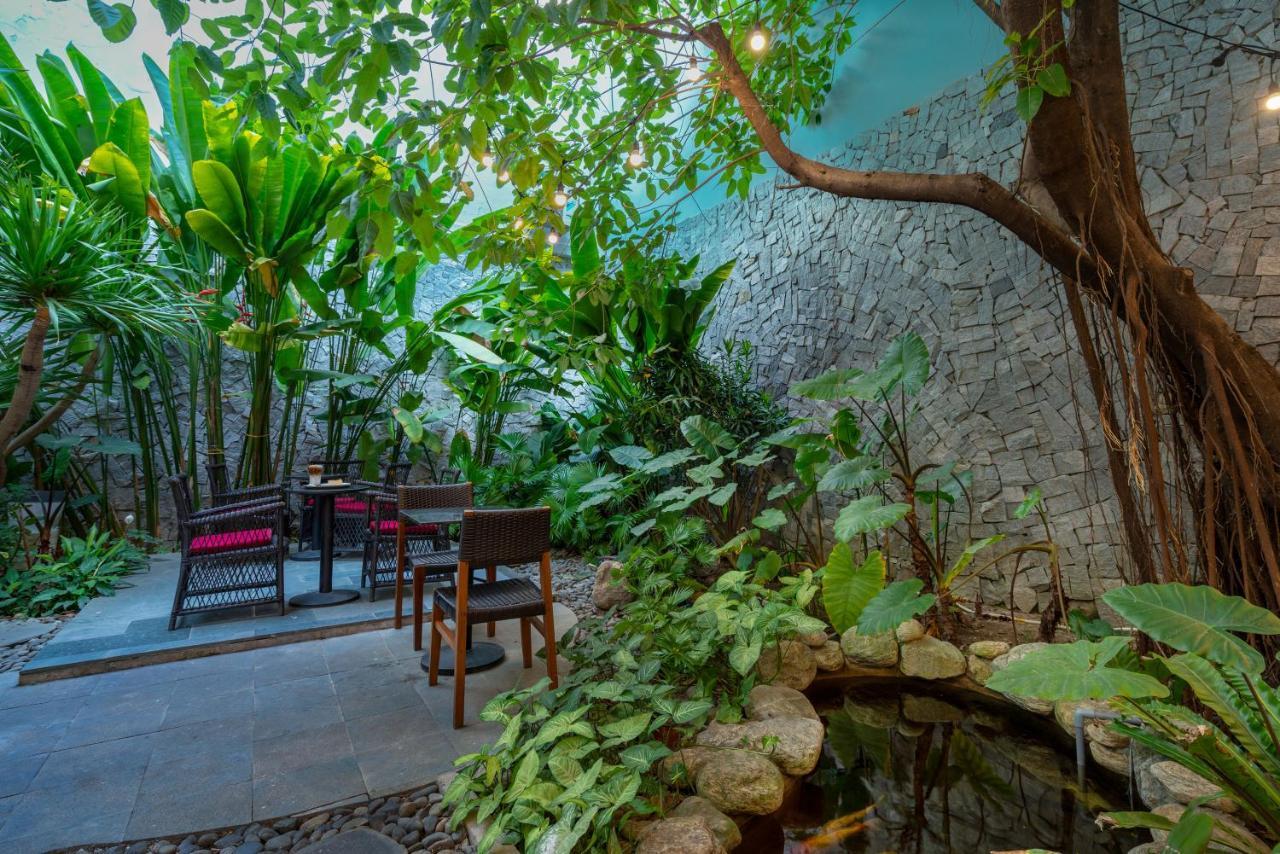 Dana Pearl 2 Hotel Danang Exterior photo